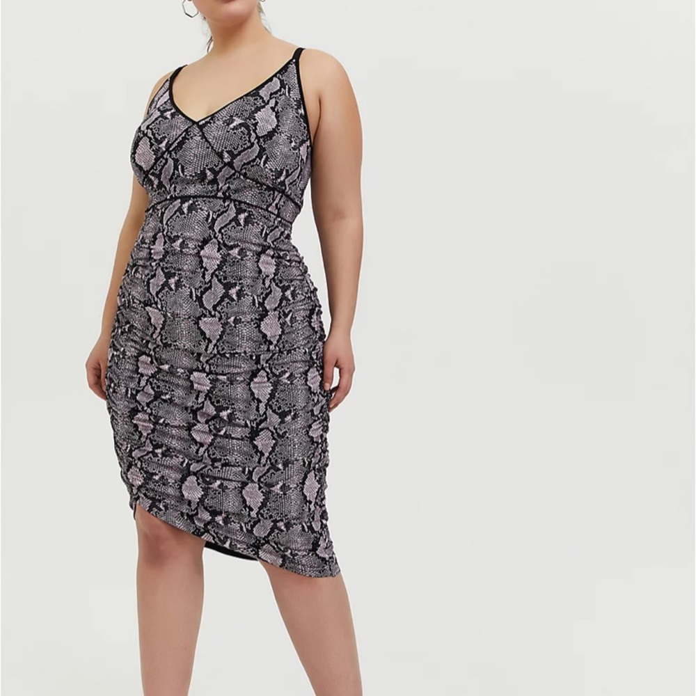 NWOT Torrid Snake Skin Bodycon Dress